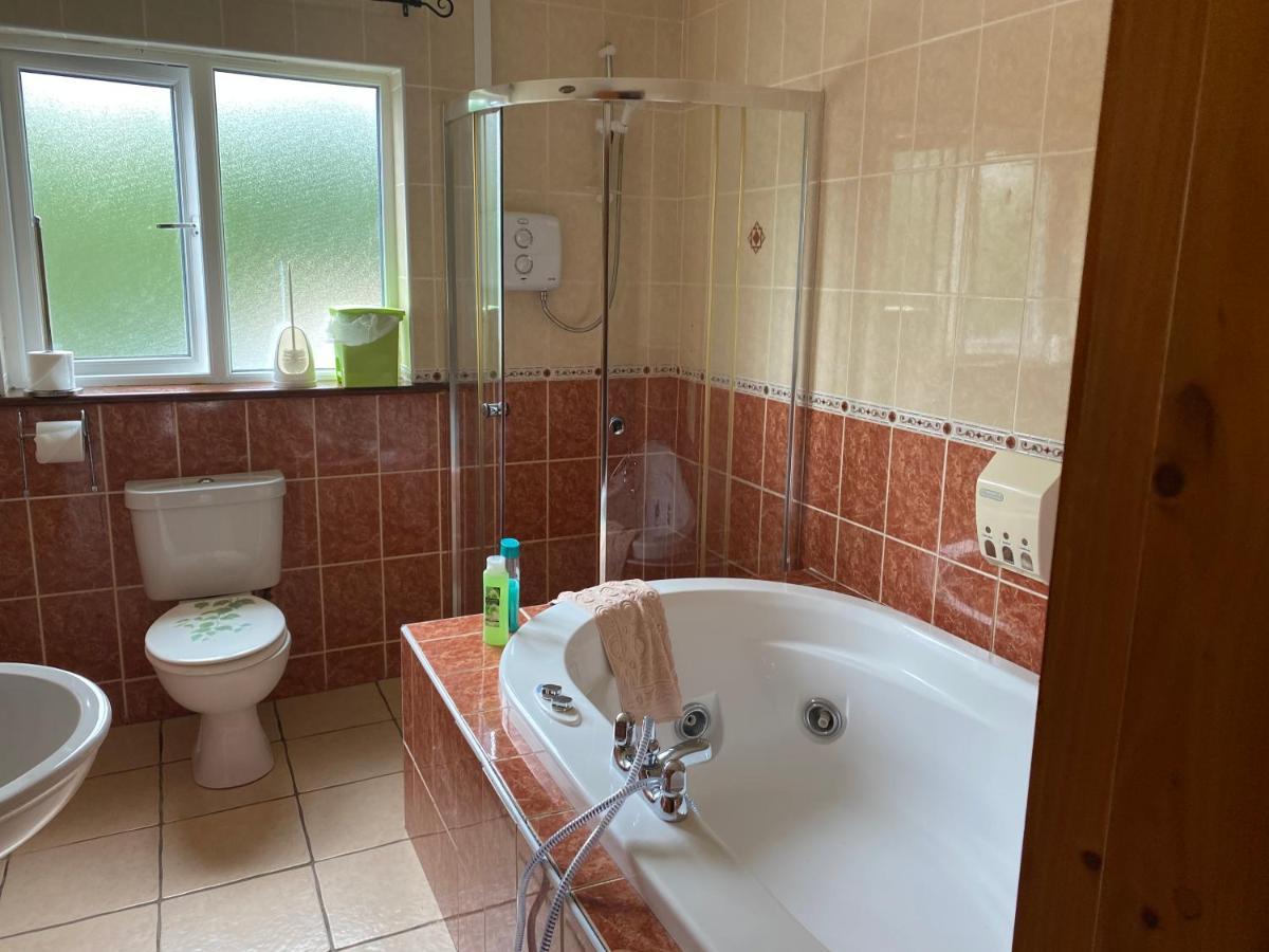 Doughlasha House V93Rx64 Fossa Dış mekan fotoğraf